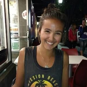 Meet your Posher, Kira